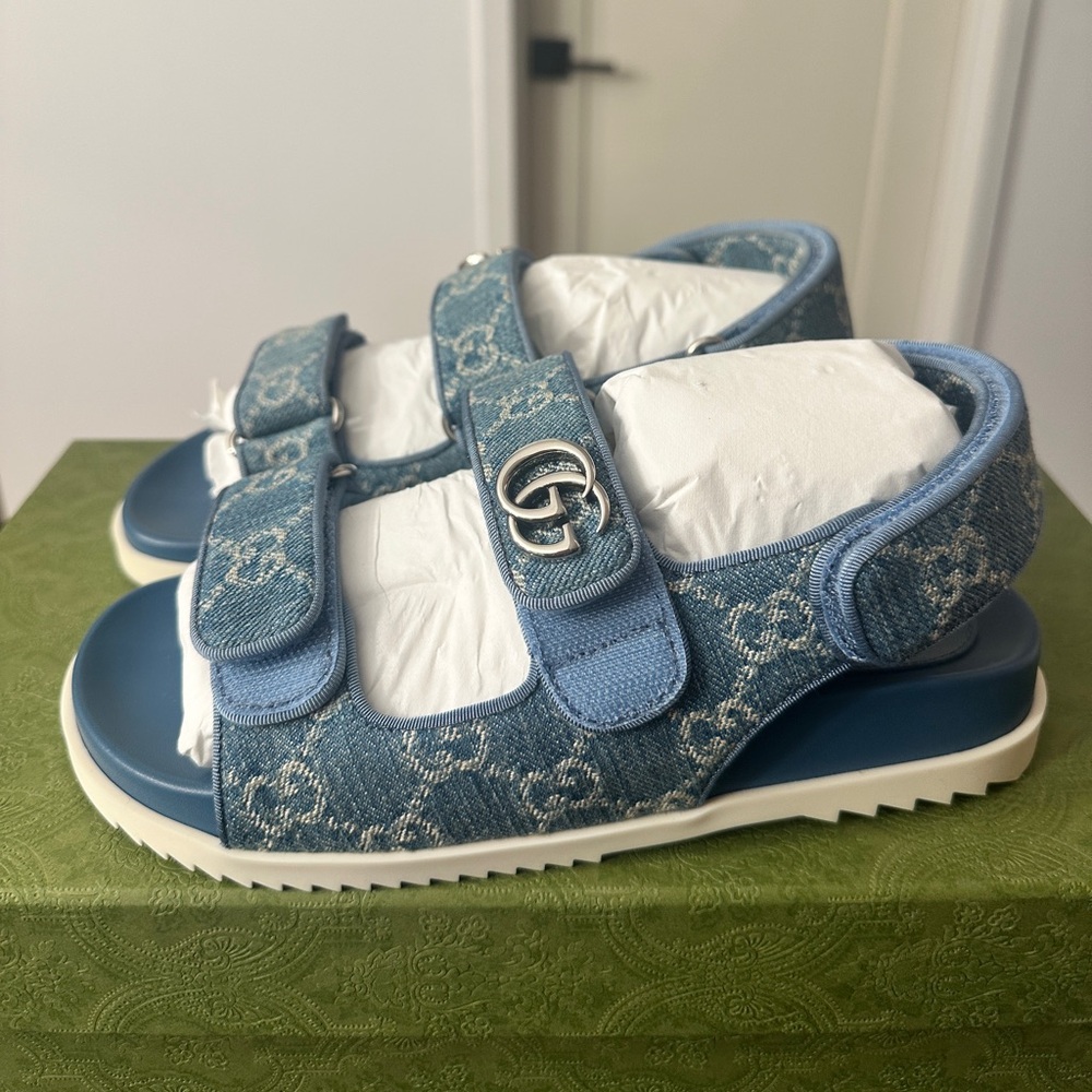 Gucci Moritz Monogram Easy Slingback Sandals - size 36.5